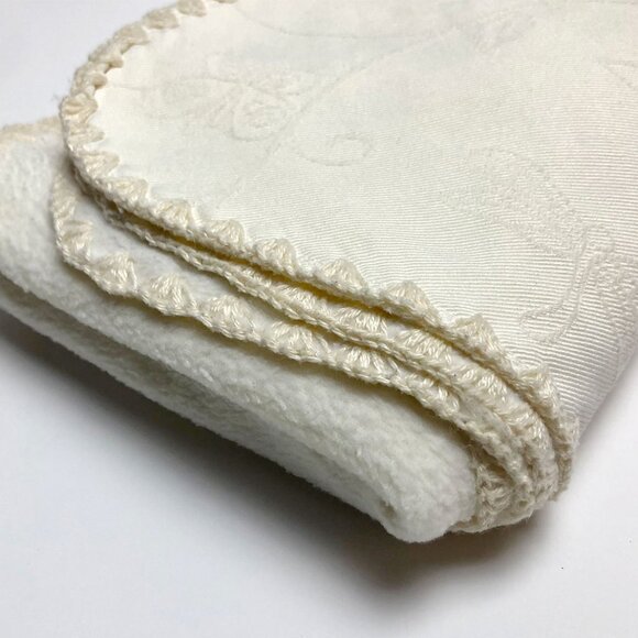 Baby Gift Bundle Jollyjumper Baby Blanket + 2 French Baby Books Imagier Dodo - Picture 2 of 10